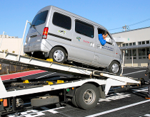 練馬青研のエブリィEVが登場