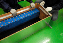 リチウム電池を入れて位置確認