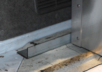 収納BOXは両サイドにLチャンを使って固定