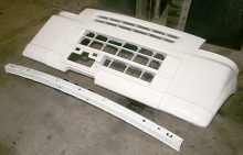 バンパーフェースとホースメント