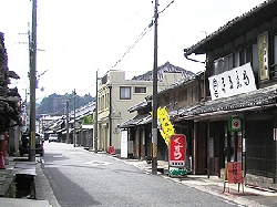 宇陀の眠ったような町の佇まい